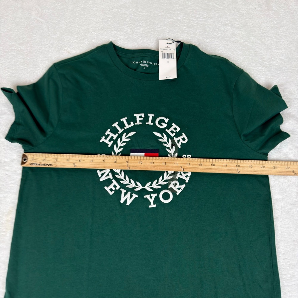 Tommy Hilfiger Mens Green Embroidered Logo T-Shirt New York 1985 Medium New $39 - Picture 5 of 9